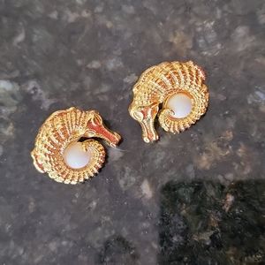Lilly gator earrings